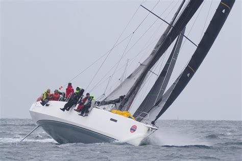 rolex sydney hobart tracker